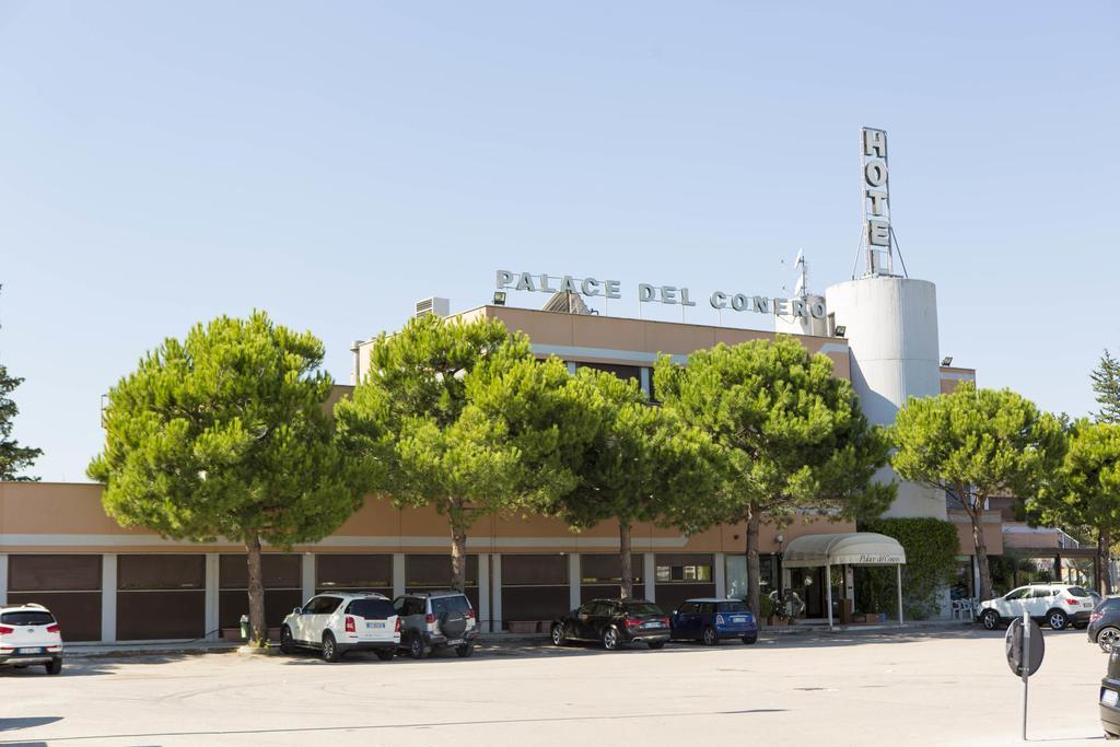 Hotel Palace Del Conero Osimo Exterior foto